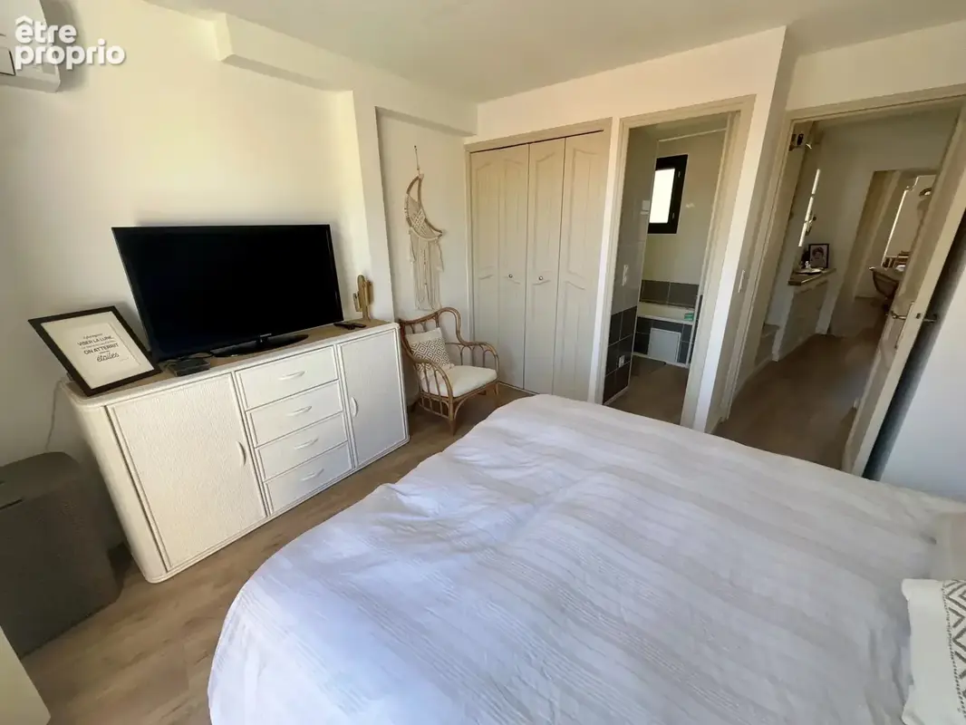 Appartement F4, 2 terrasses, climatisation, dernier étage - photo 10