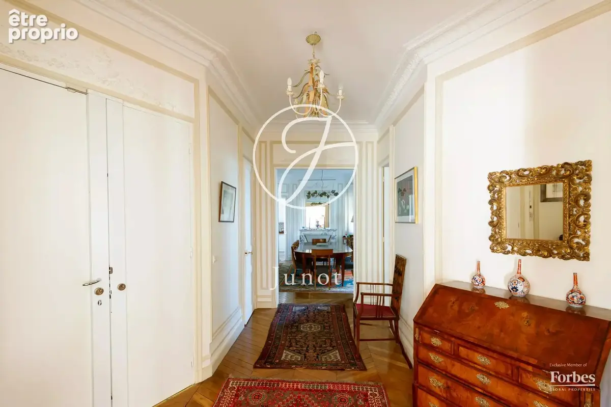 Paris 16e - AUTEUIL / MONTMORENCY - Appartement de réception et familial - 5 pièces - 152,63m² Carrez - 3 chambres - photo 19
