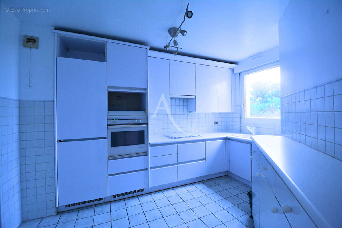 Appartement à LE KREMLIN-BICETRE