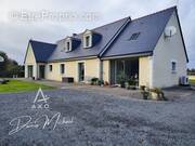 Maison à SAINT-PHILBERT-DU-PEUPLE