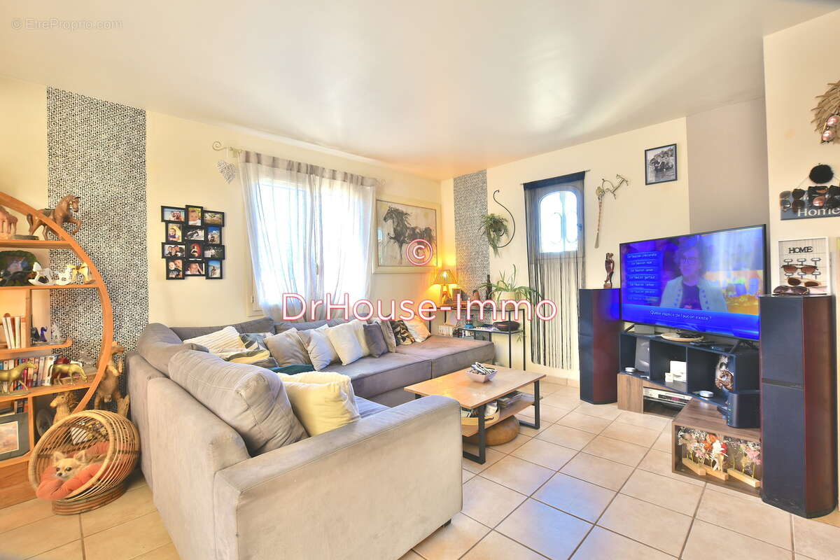 Maison à VILLELONGUE-DE-LA-SALANQUE