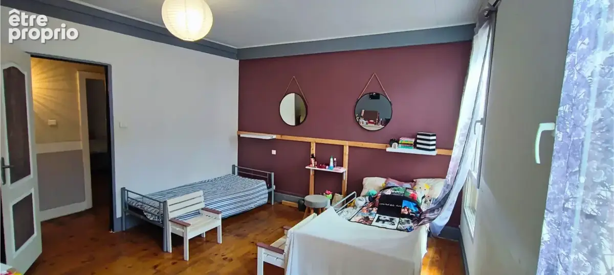Maison de ville en pierre 140 m² avec cour intimiste, terrasse 26 m² et stationnement couvert - photo 7
