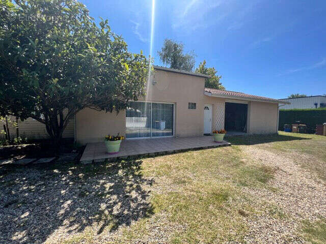 Autre à LA TESTE-DE-BUCH