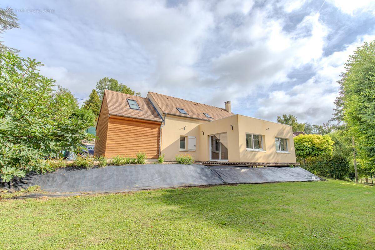 Maison à JAMBVILLE