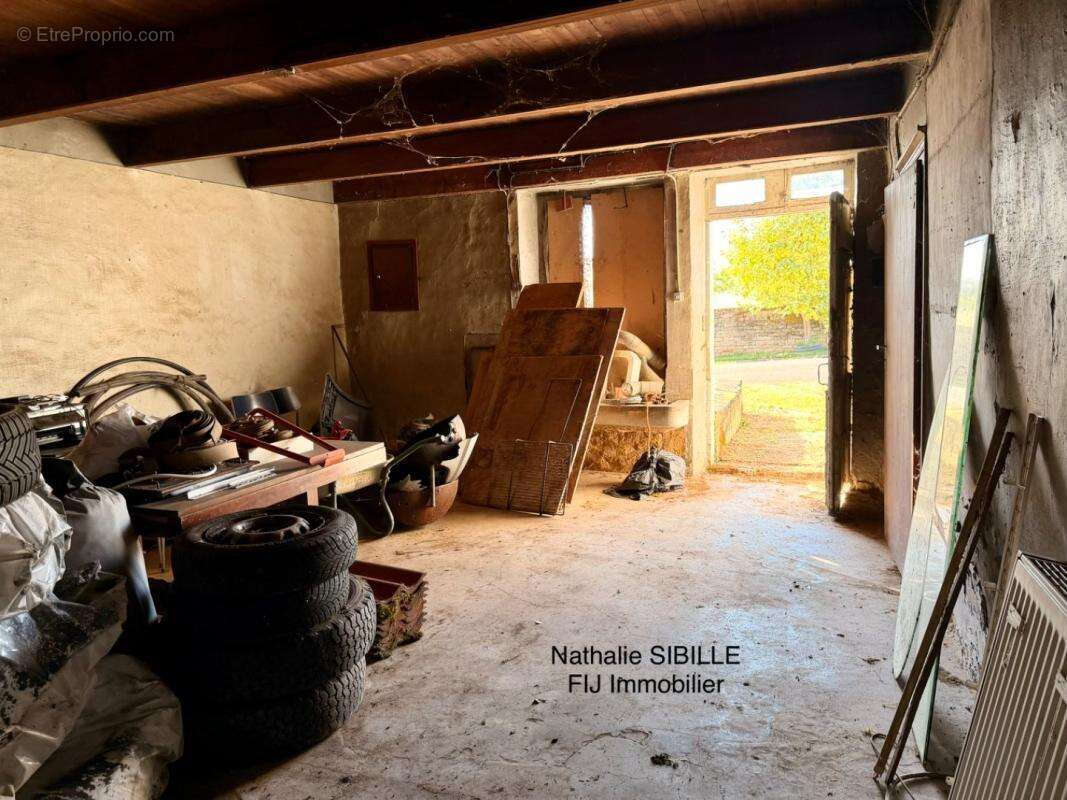 Maison en pierre à la campagne / 57 m² / 19 500 EUR / GRIGNONCOURT - photo 3