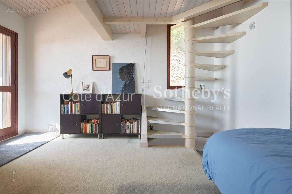 Maison à ROQUEBRUNE-CAP-MARTIN