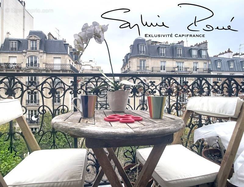 Appartement à PARIS-12E