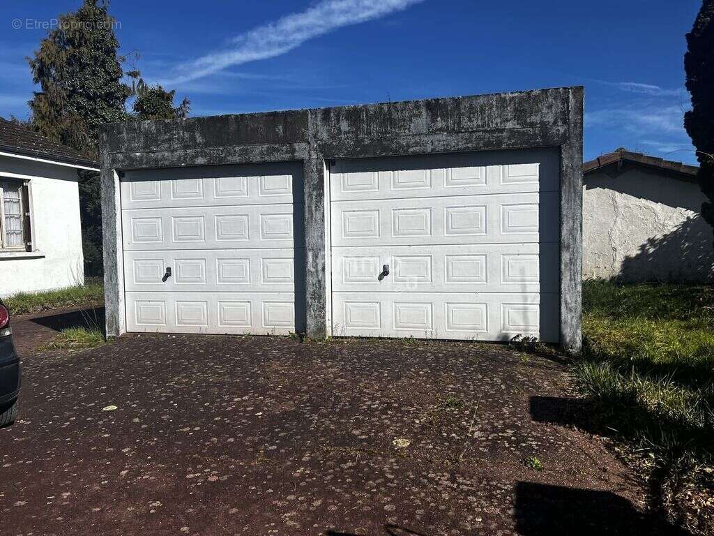 Maison à MONTPON-MENESTEROL