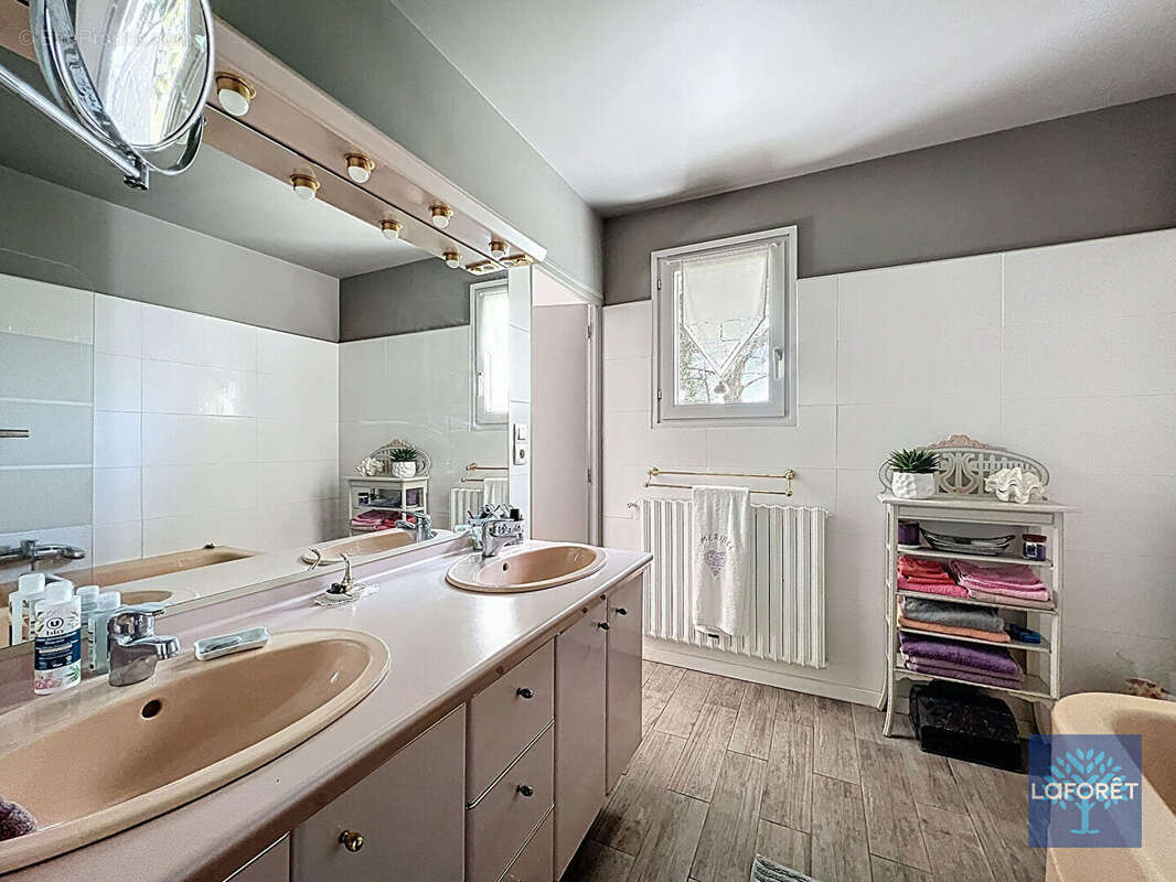 Maison à NOTRE-DAME-DE-RIEZ