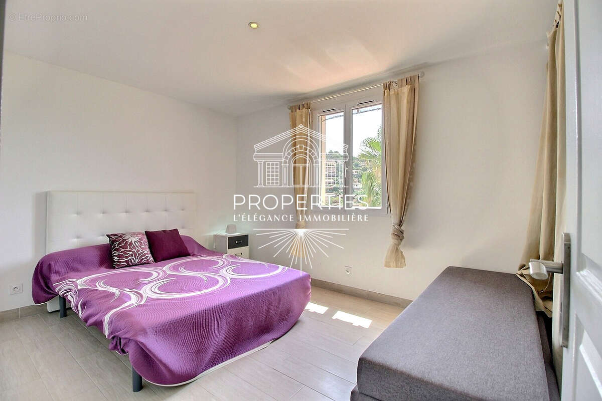 Bormes - maison 88m² + dépendance 20m² - 3 chambres - piscine - photo 7