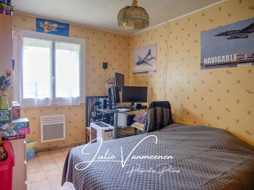 La Salvetat-Saint-Gilles (31880) - Maison T5 de plain-pied - 3 chambres - Véranda - Garage - Terrain 644 m2 - photo 14