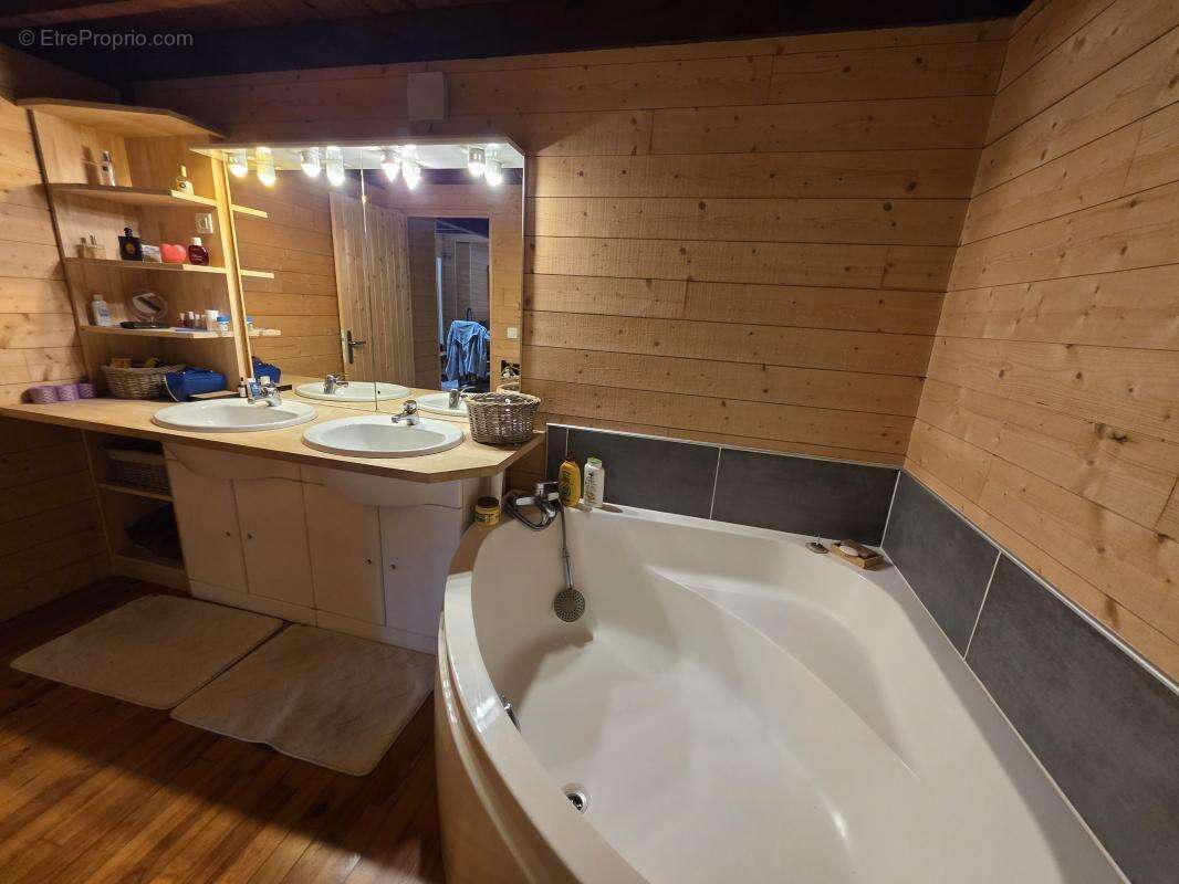 Maison 630 m² à Biscarrosse  - photo 27