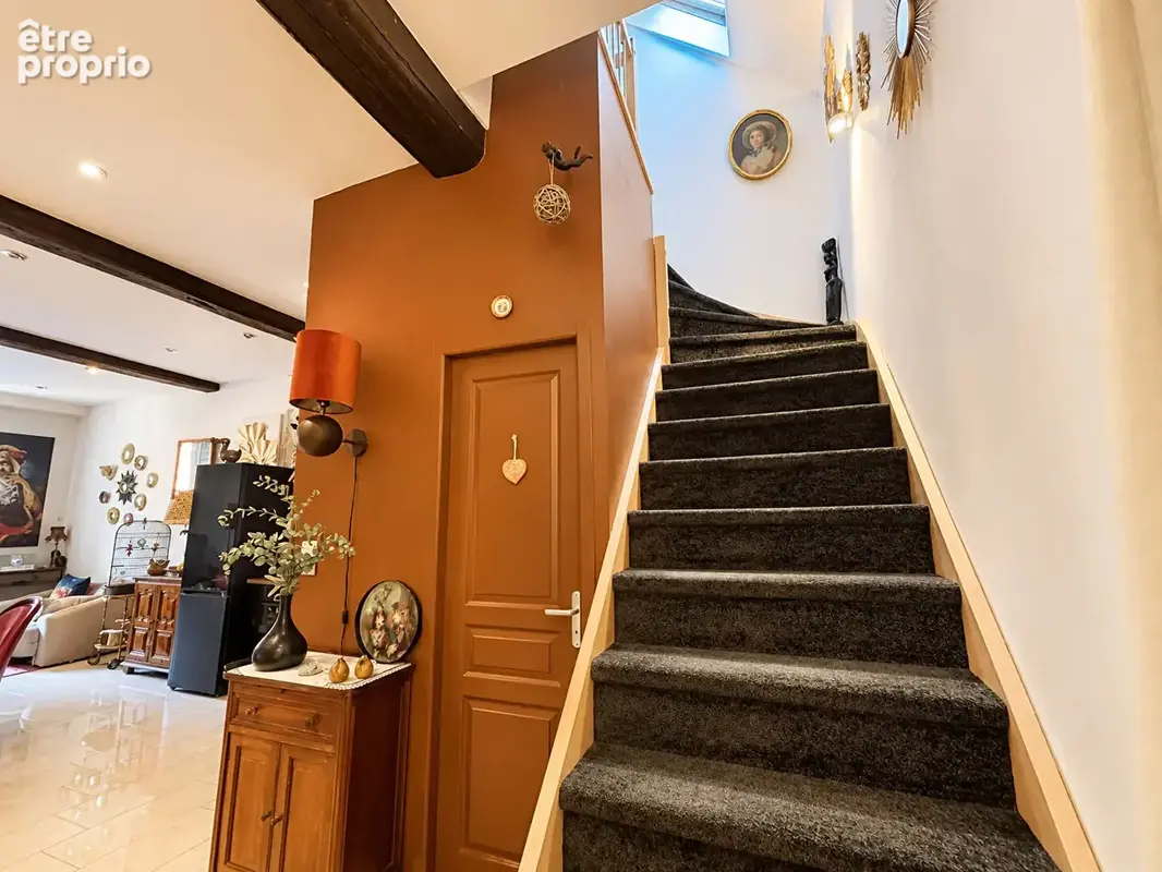 Appartement en triplex - travaux récents - 1 chambre et une mezzanine - sans vis à vis - photo 4