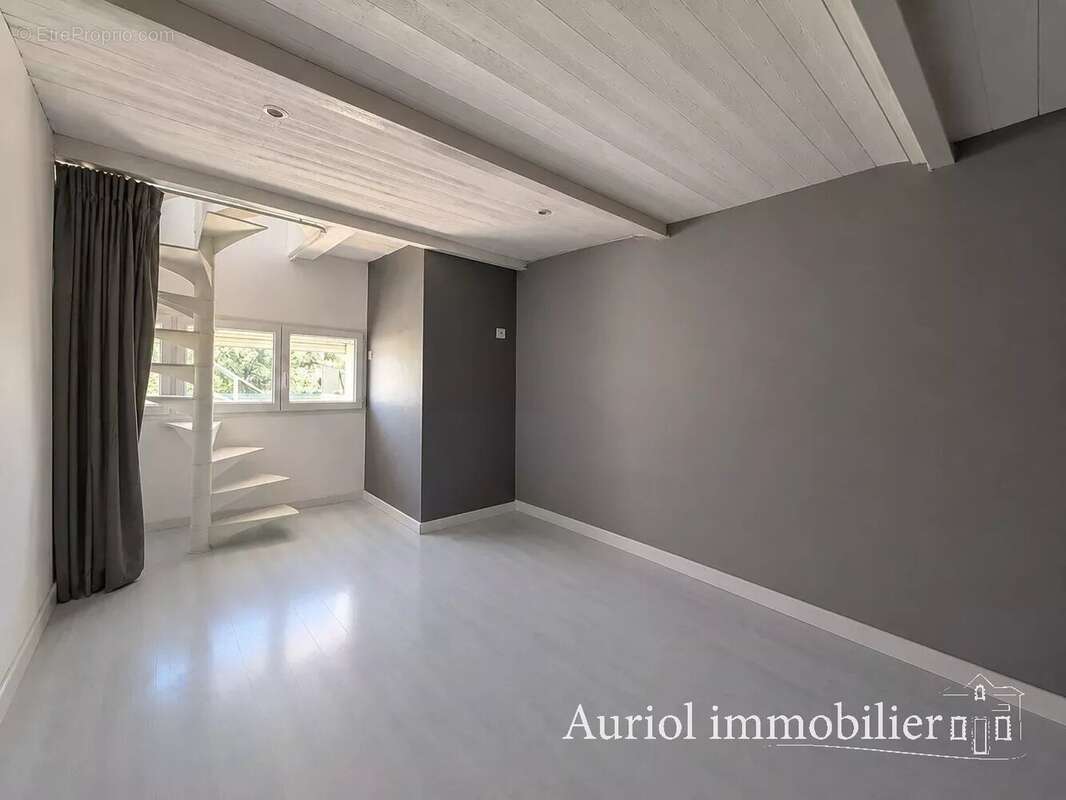 Maison à AURIOL