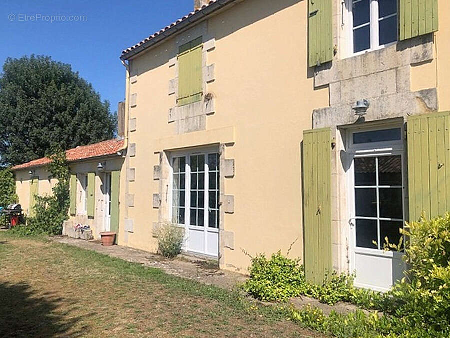 Maison à TAUGON