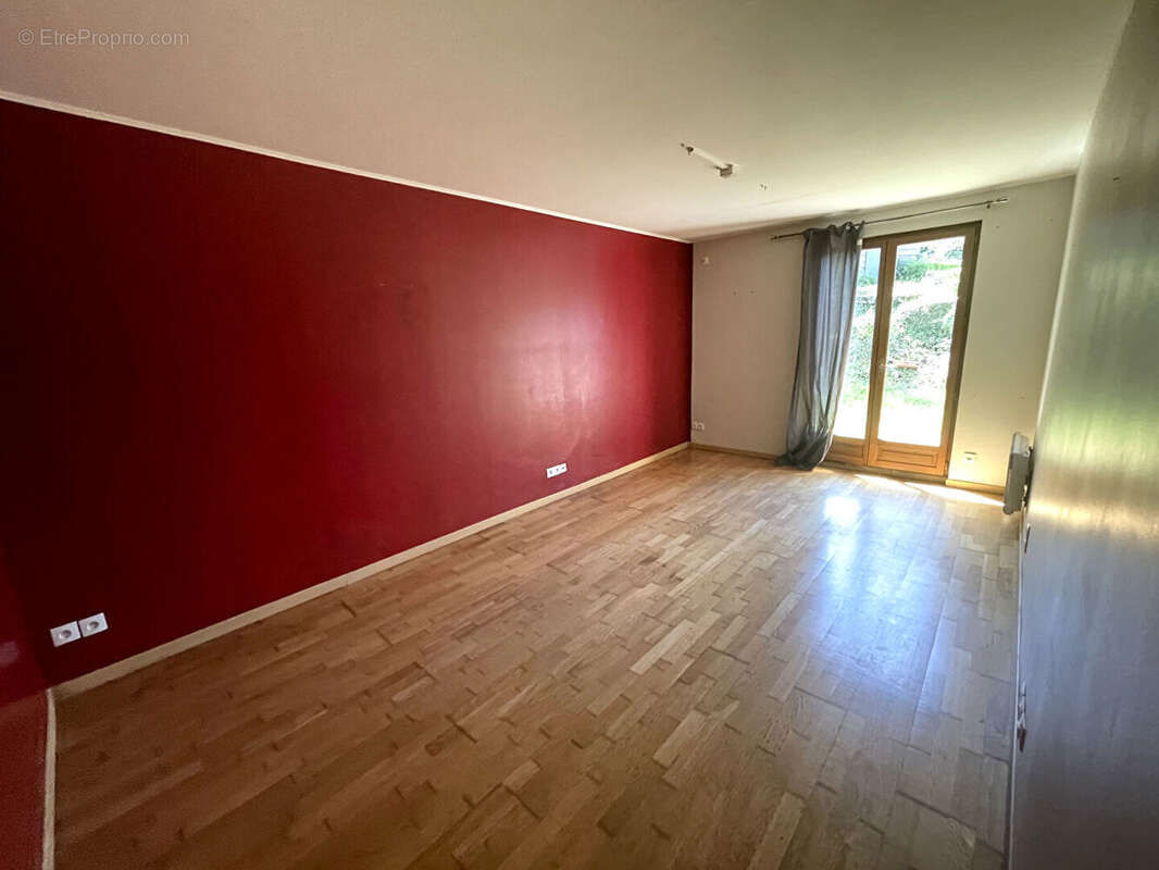 MAISON 5 chambres Axe Guise- Bohain - photo 6