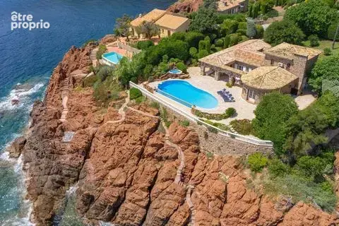 Maison à THEOULE-SUR-MER