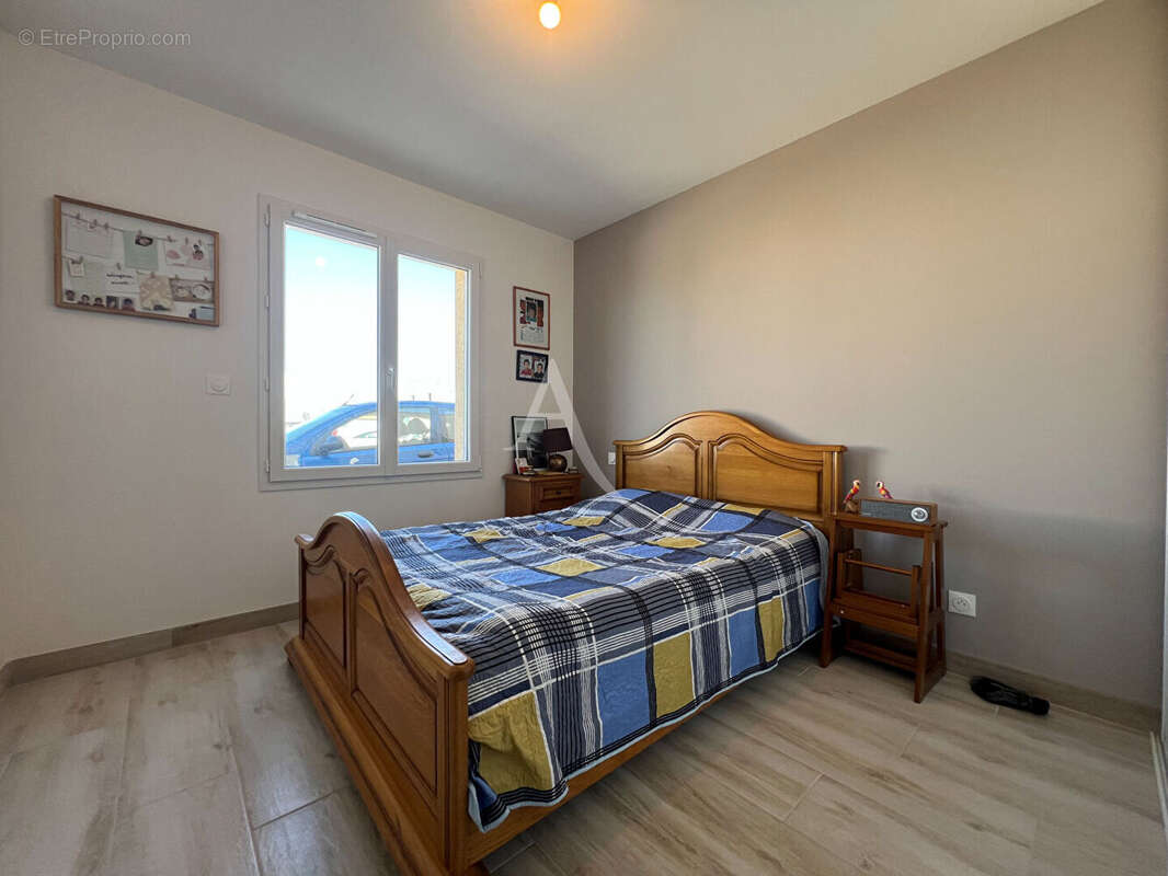 Maison à PORT-DES-BARQUES