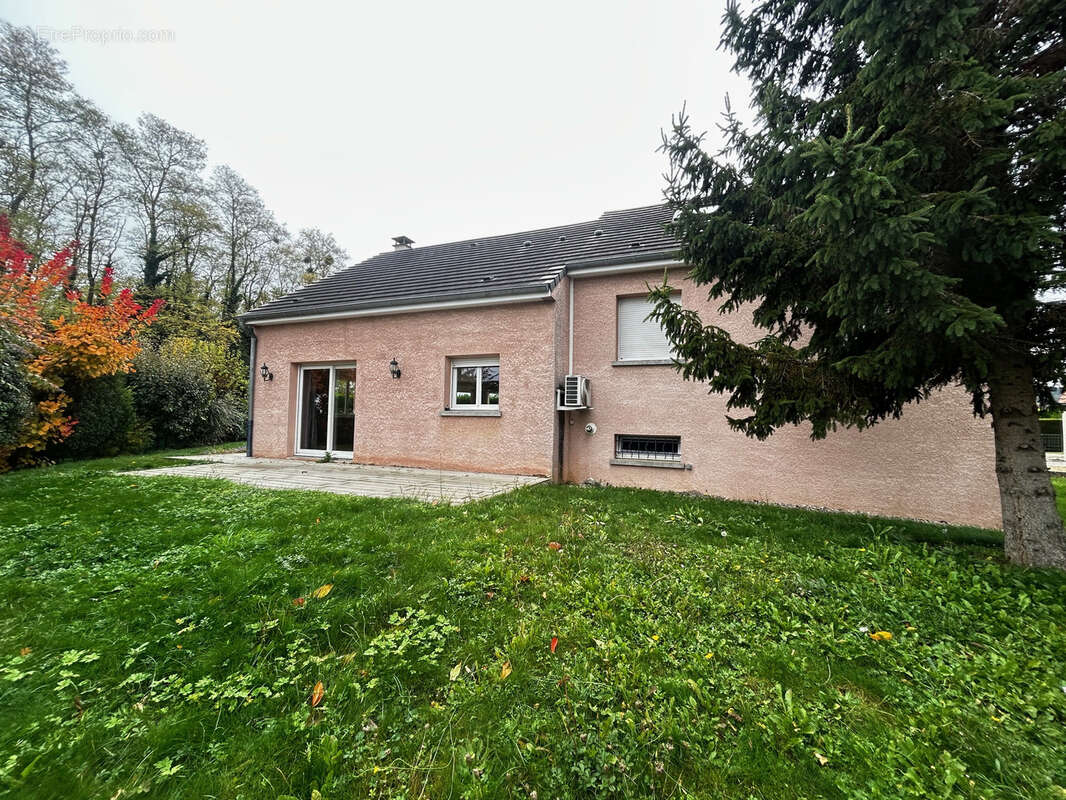 Maison à NUITS-SAINT-GEORGES