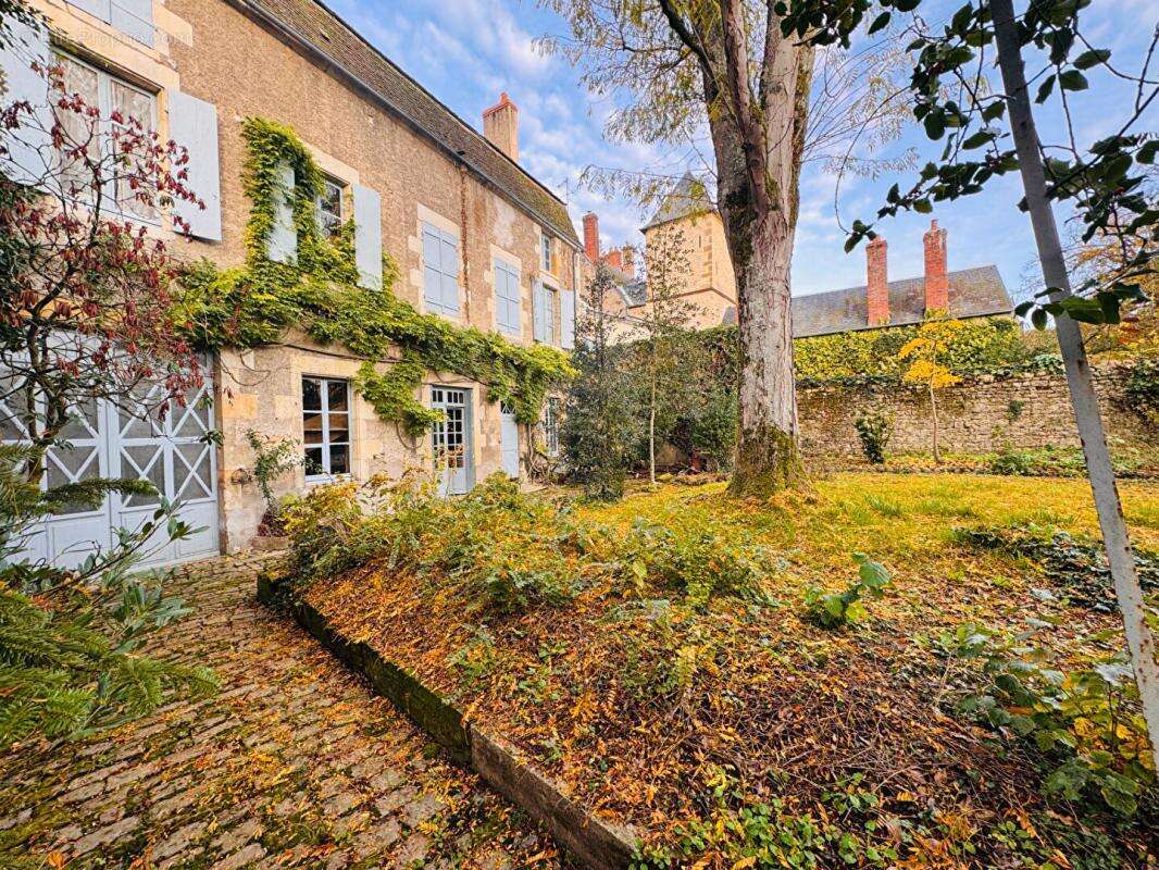 Maison à PREMERY