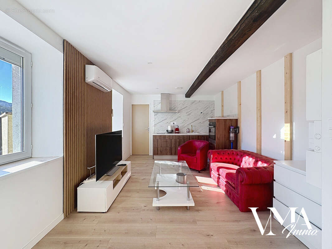 Appartement à BESSENAY