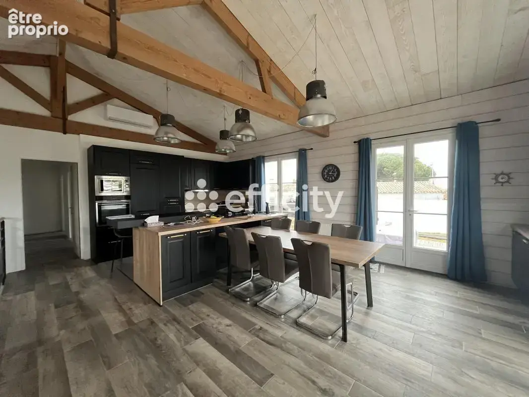Maison 4 pièces 108 m² à vendre à Rivedoux-Plage (17940) - photo 2