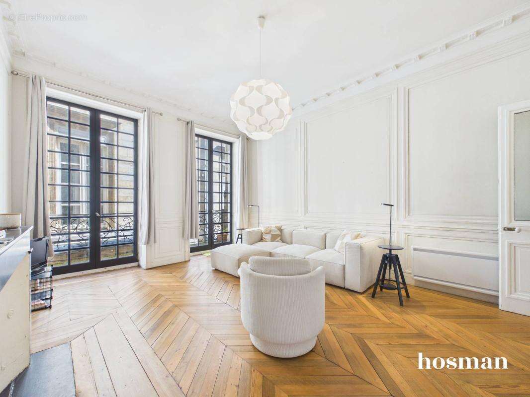 Appartement à BORDEAUX