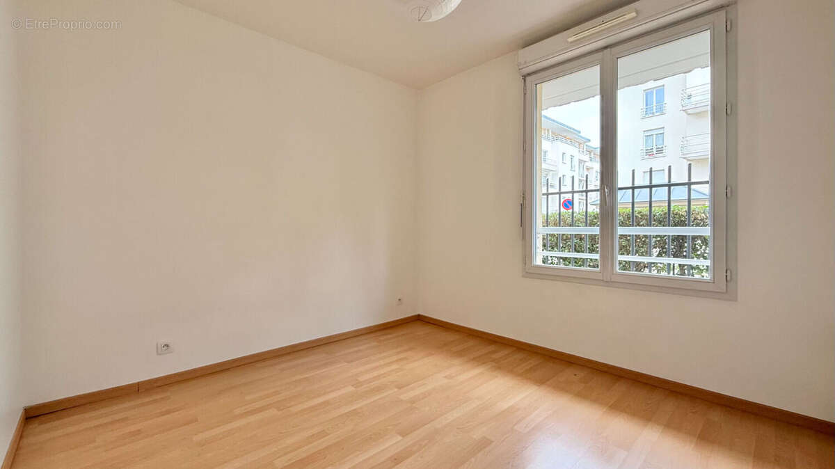 Appartement à CORBEIL-ESSONNES