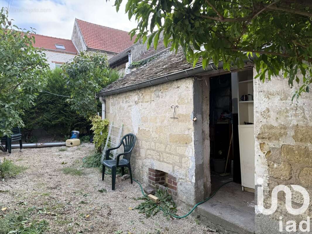 Photo 3 - Maison à NEUVILLE-SUR-OISE