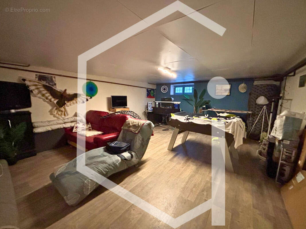 Maison à COSNE-COURS-SUR-LOIRE