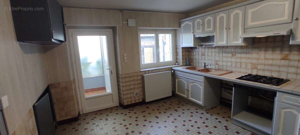 Maison à LE PECHEREAU