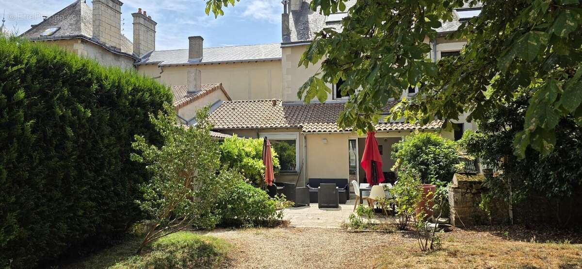 Maison à POITIERS