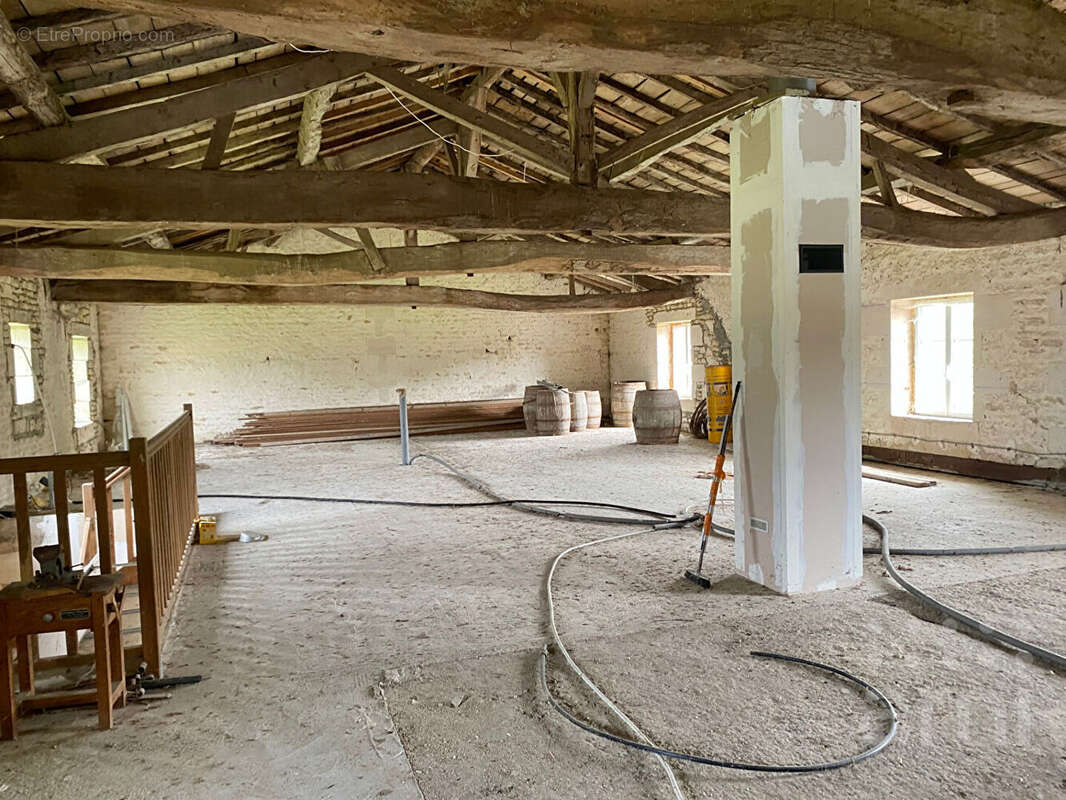 Maison Aiffres - photo 12