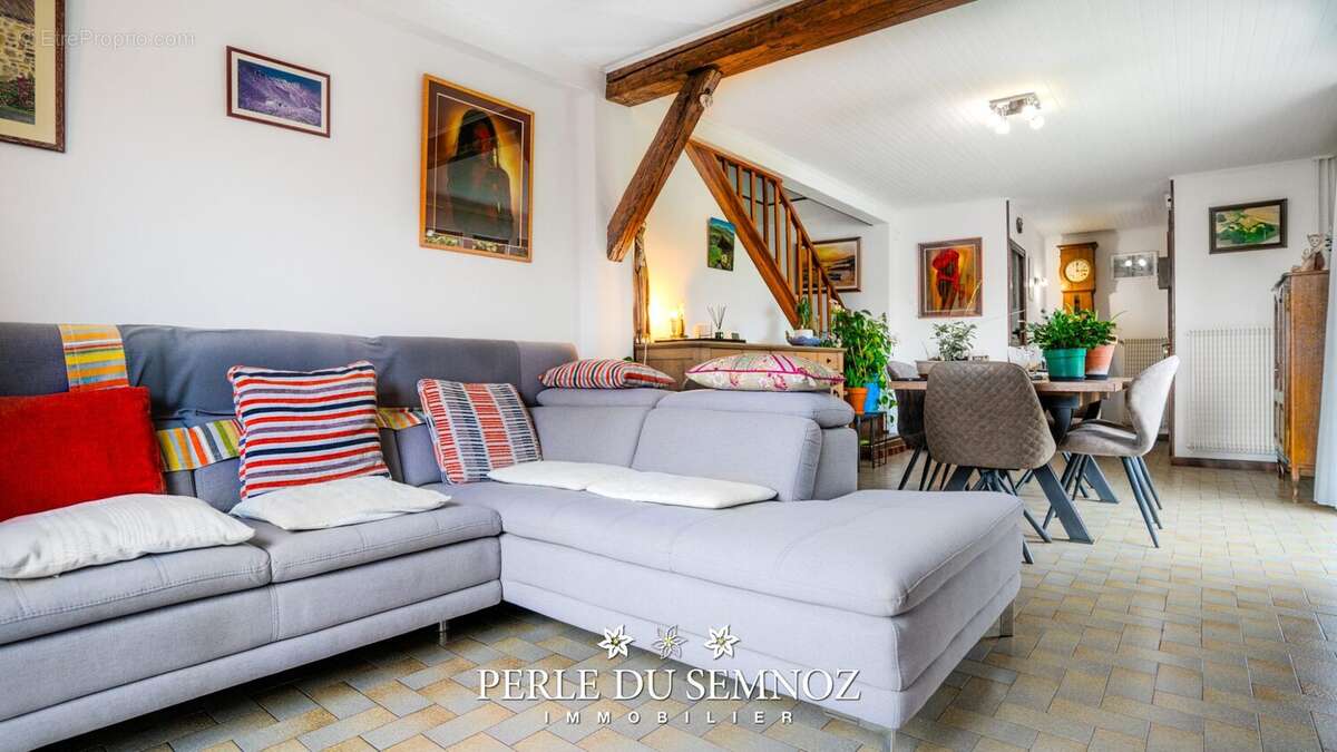 Maison à ALBY-SUR-CHERAN