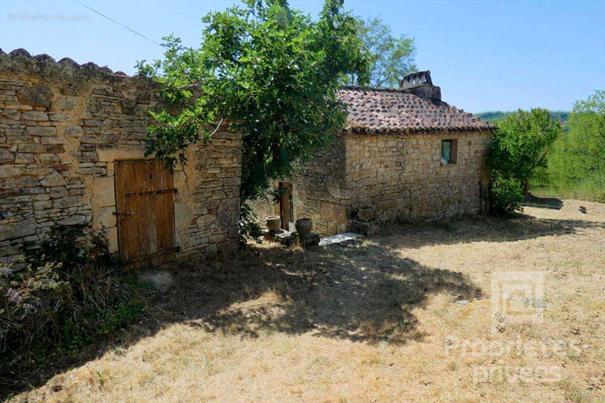 Ancien corps de ferme  5 pièces, 130 m² - photo 4