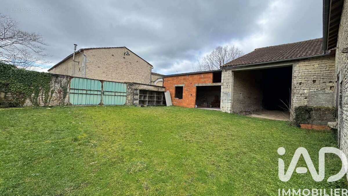 Maison 35 m² à Anais  - photo 4