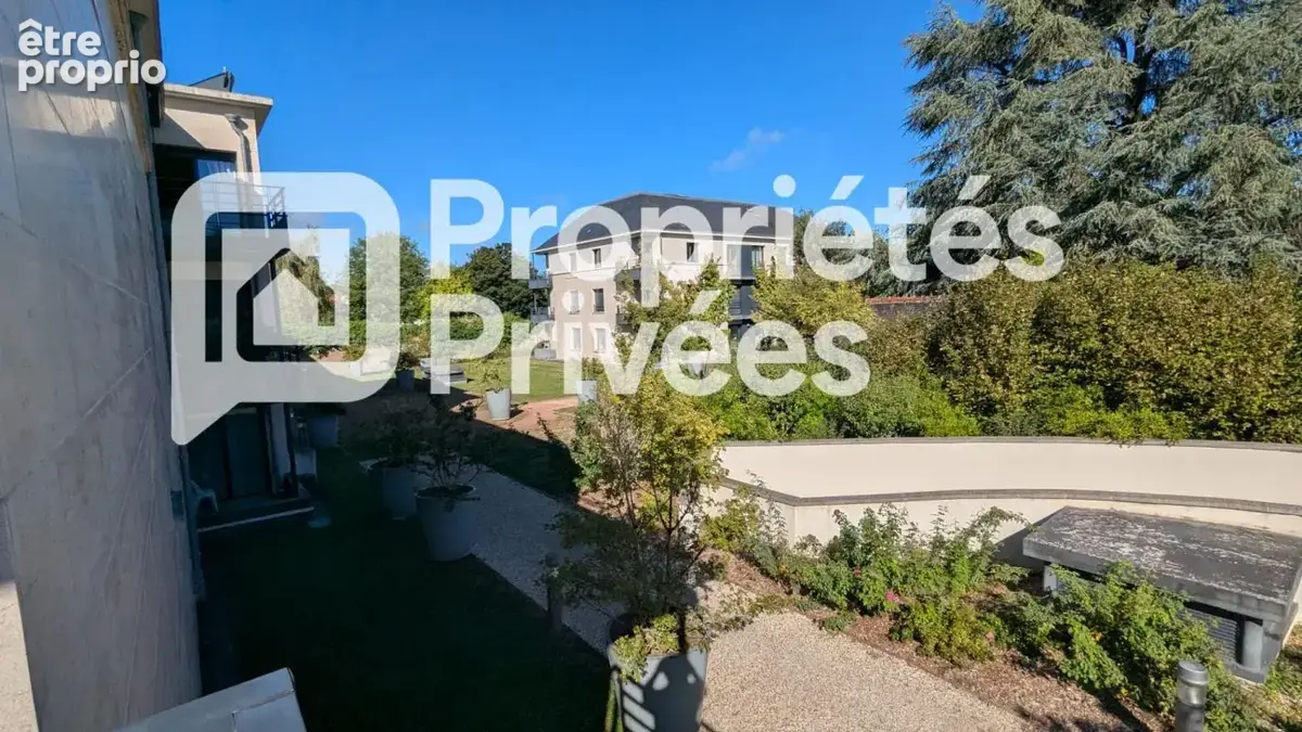 A vendre .Appartement Saint Cyr Sur Loire 3 pièce(s) 59.6 m2.262500 - photo 15