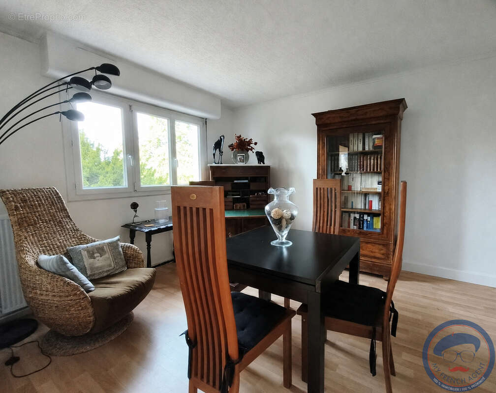 Appartement 4 pièces - 84m2 à TOURS  * Jardin Jean de Ockghem * - photo 4