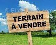 Terrain à LE LORRAIN