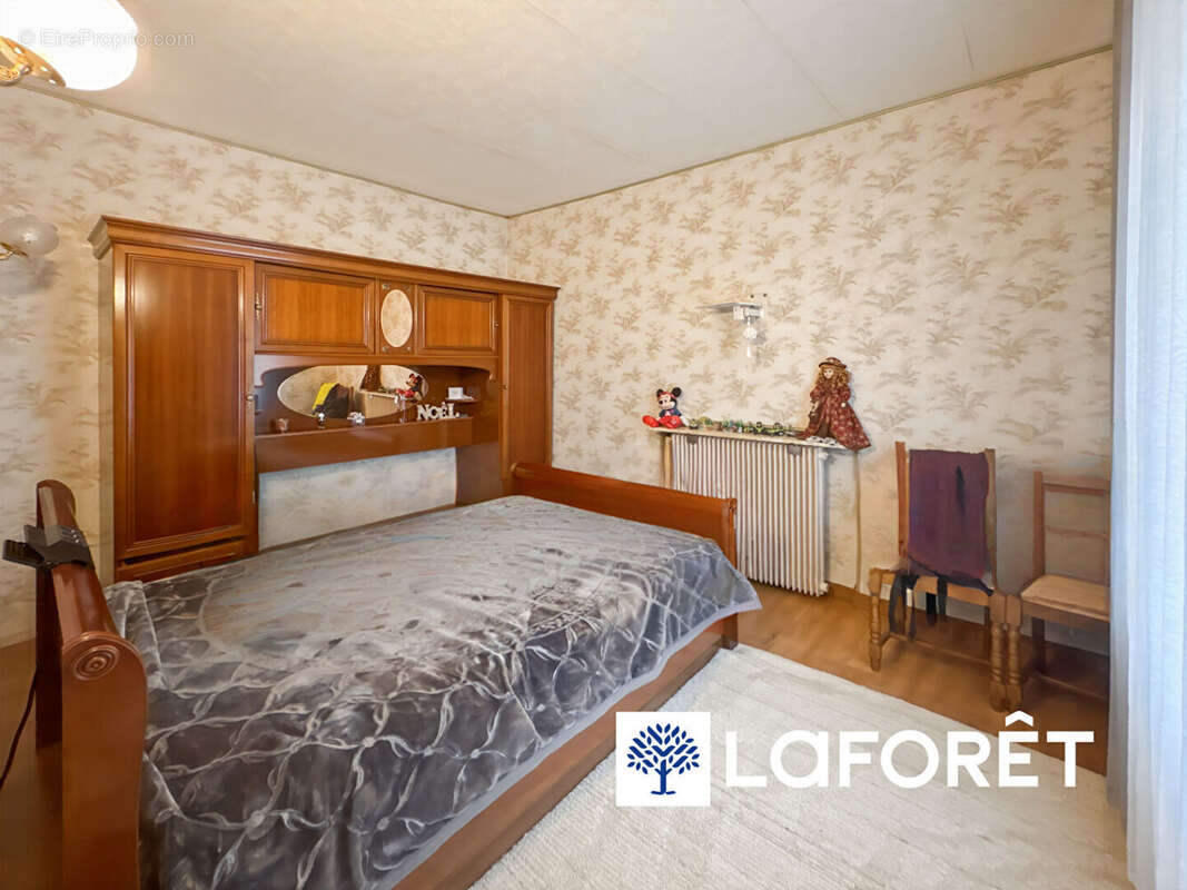 Maison à SAVIGNY-SUR-ORGE