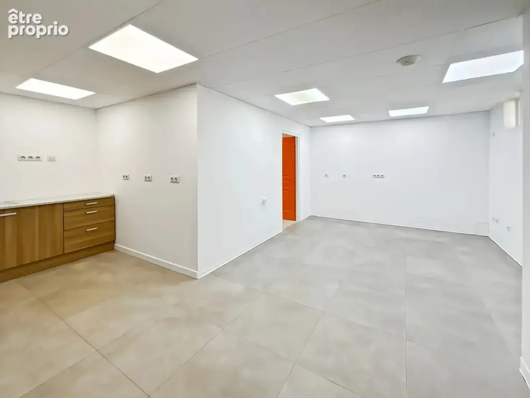 Commerce 125 m² à Toulouse  - photo 5
