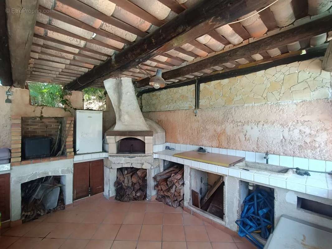 Maison à LA GAUDE