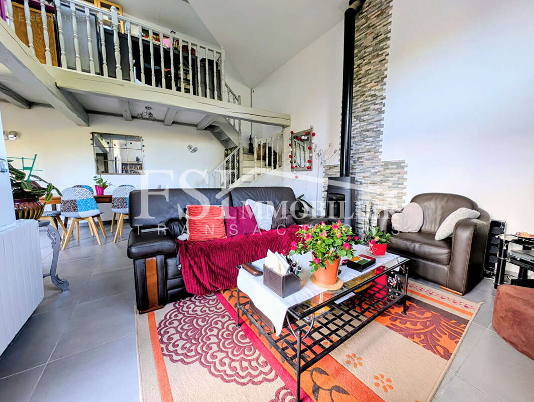 Maison à SAINT-LEU-LA-FORET