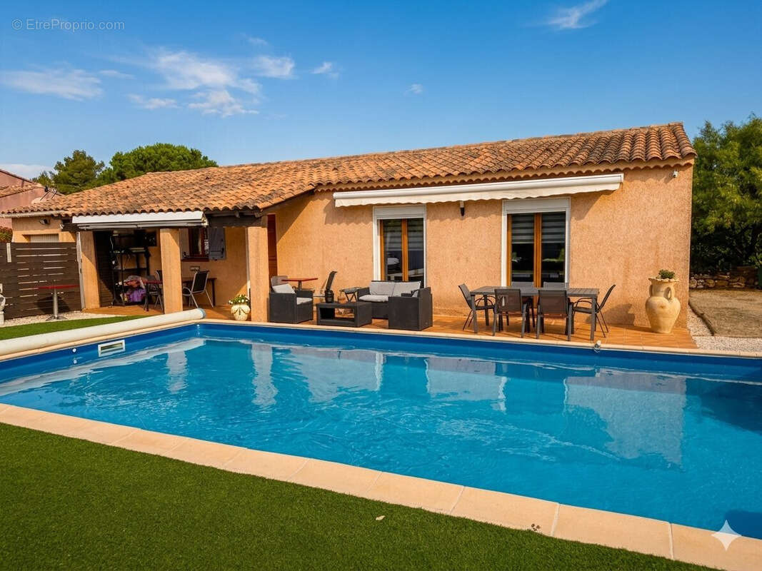 Maison à GONFARON