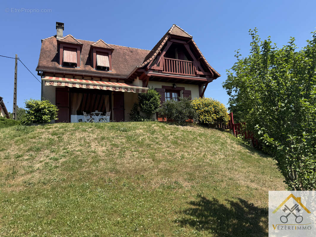 Maison à JUILLAC