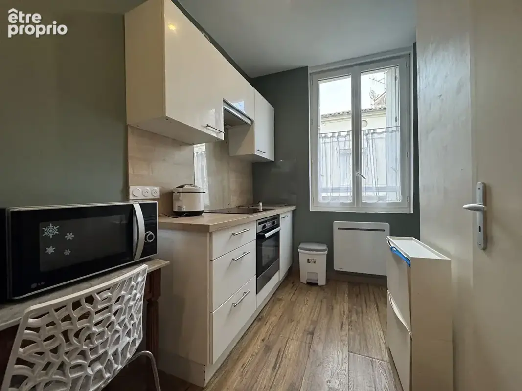 Exclusivité Centre-ville proche Place Colbert : Immeuble en Pierre - 2 Appartements et 1 Local - photo 7