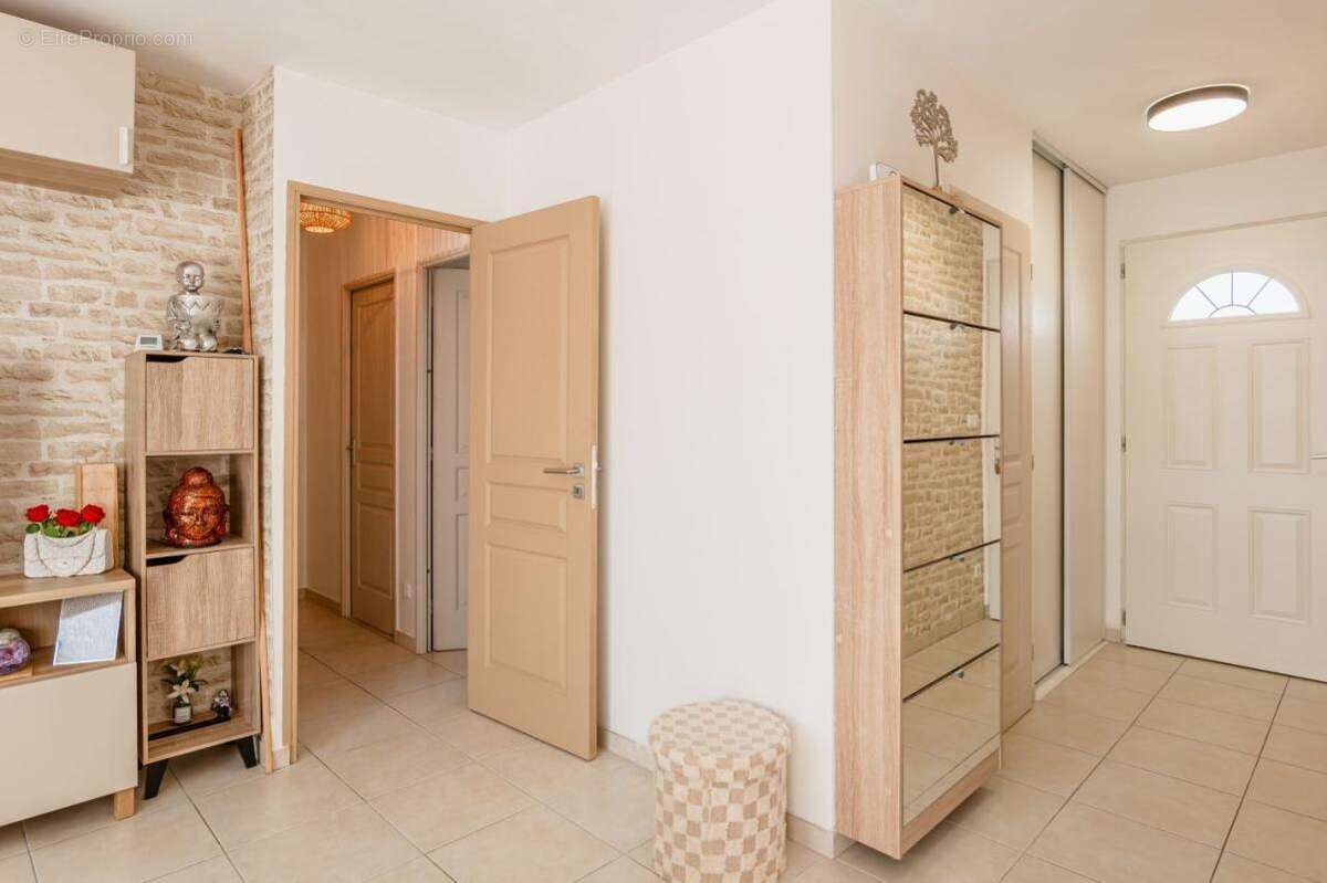 Maison 60 m² à Saint-Thibery  - photo 3