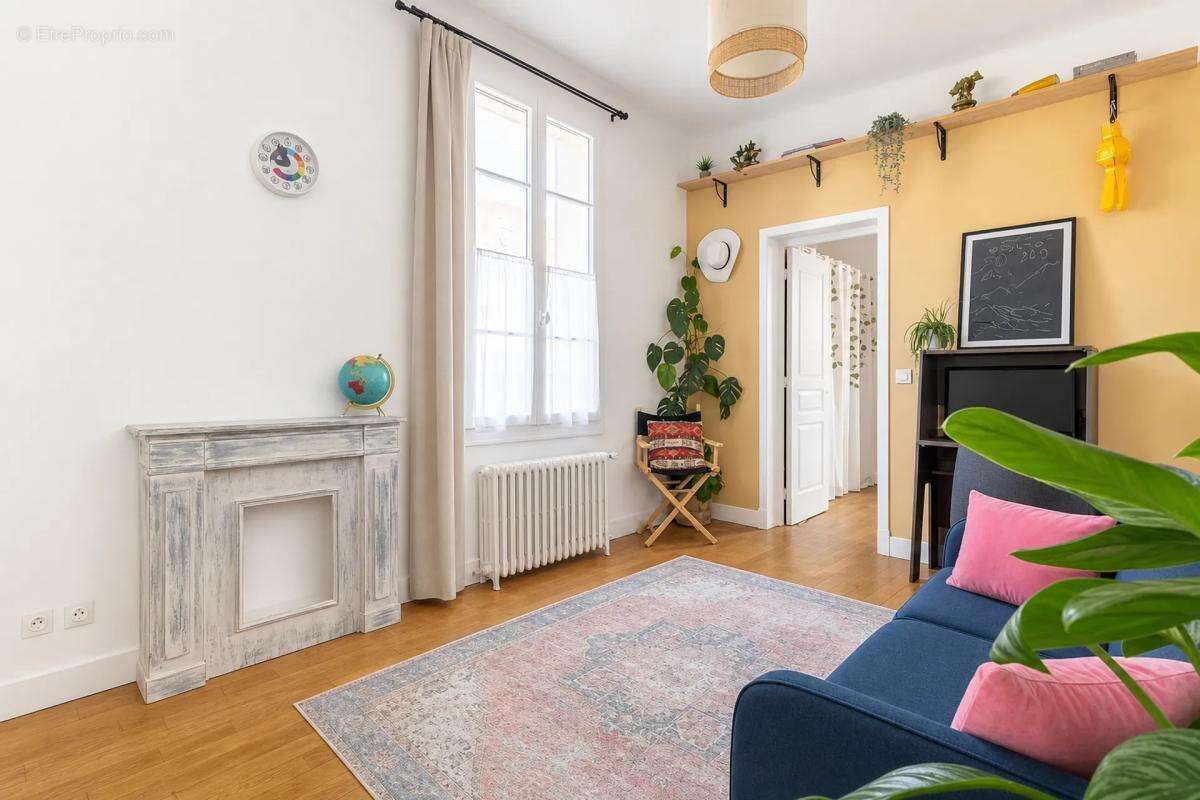 Appartement 3 pièces de 51,13 m² à Versailles - photo 2