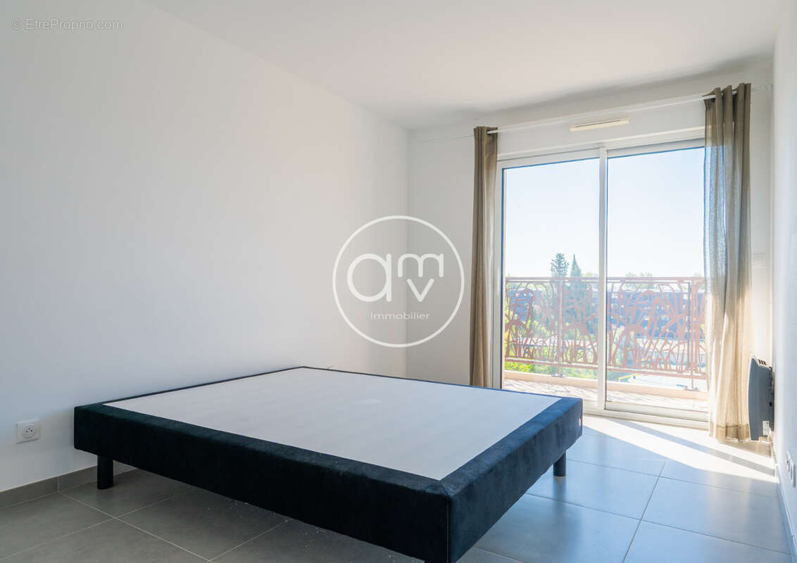 Appartement à HYERES