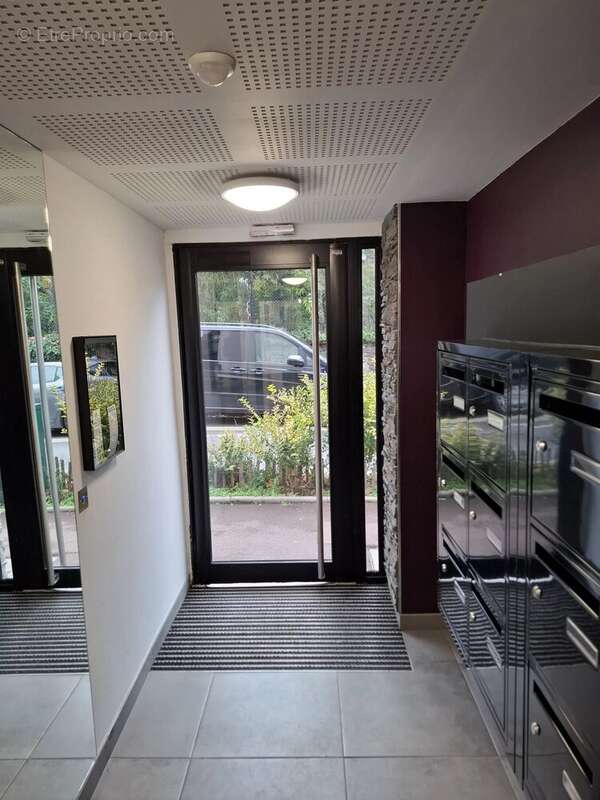 Appartement à BOURG-LA-REINE